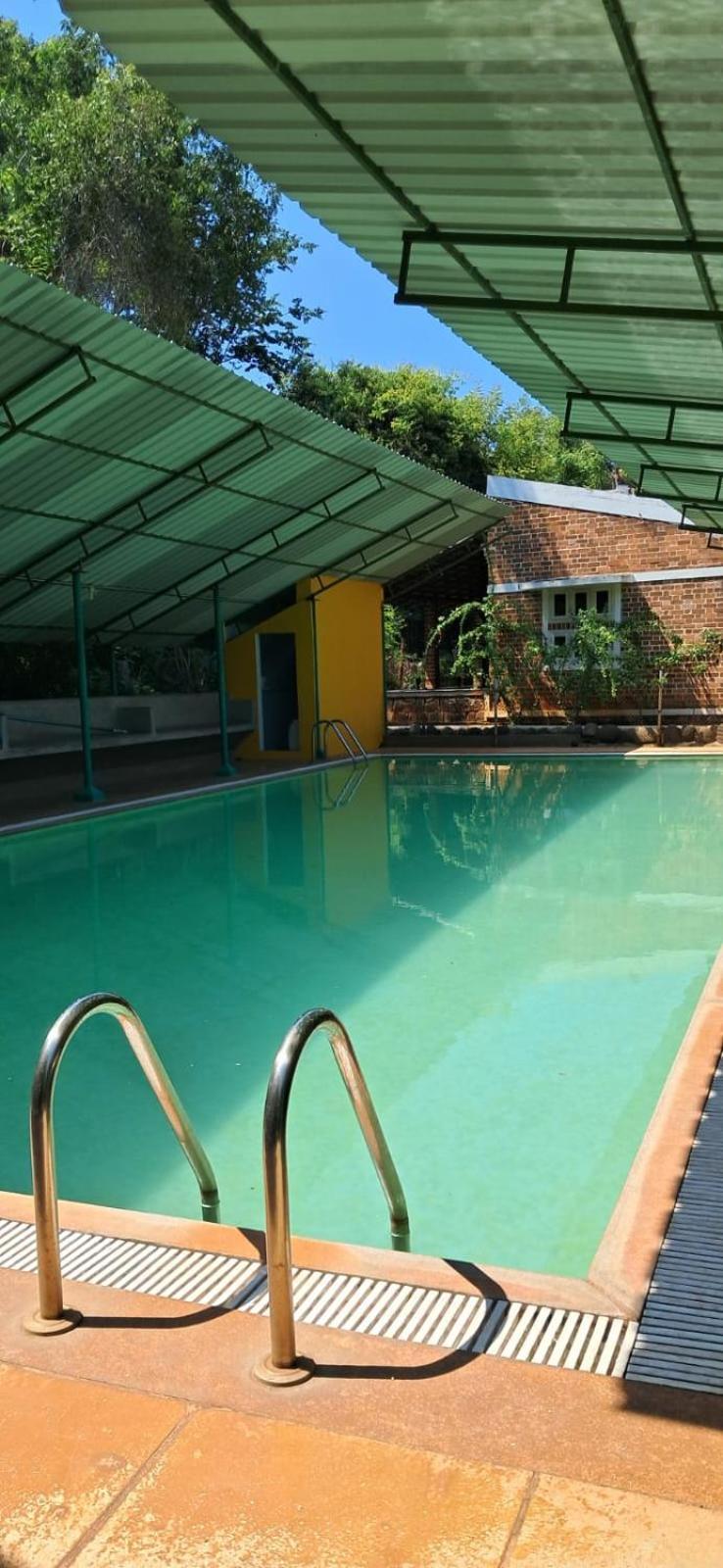 Inn Pondiville Forest Retreat Pondicherry Exterior photo